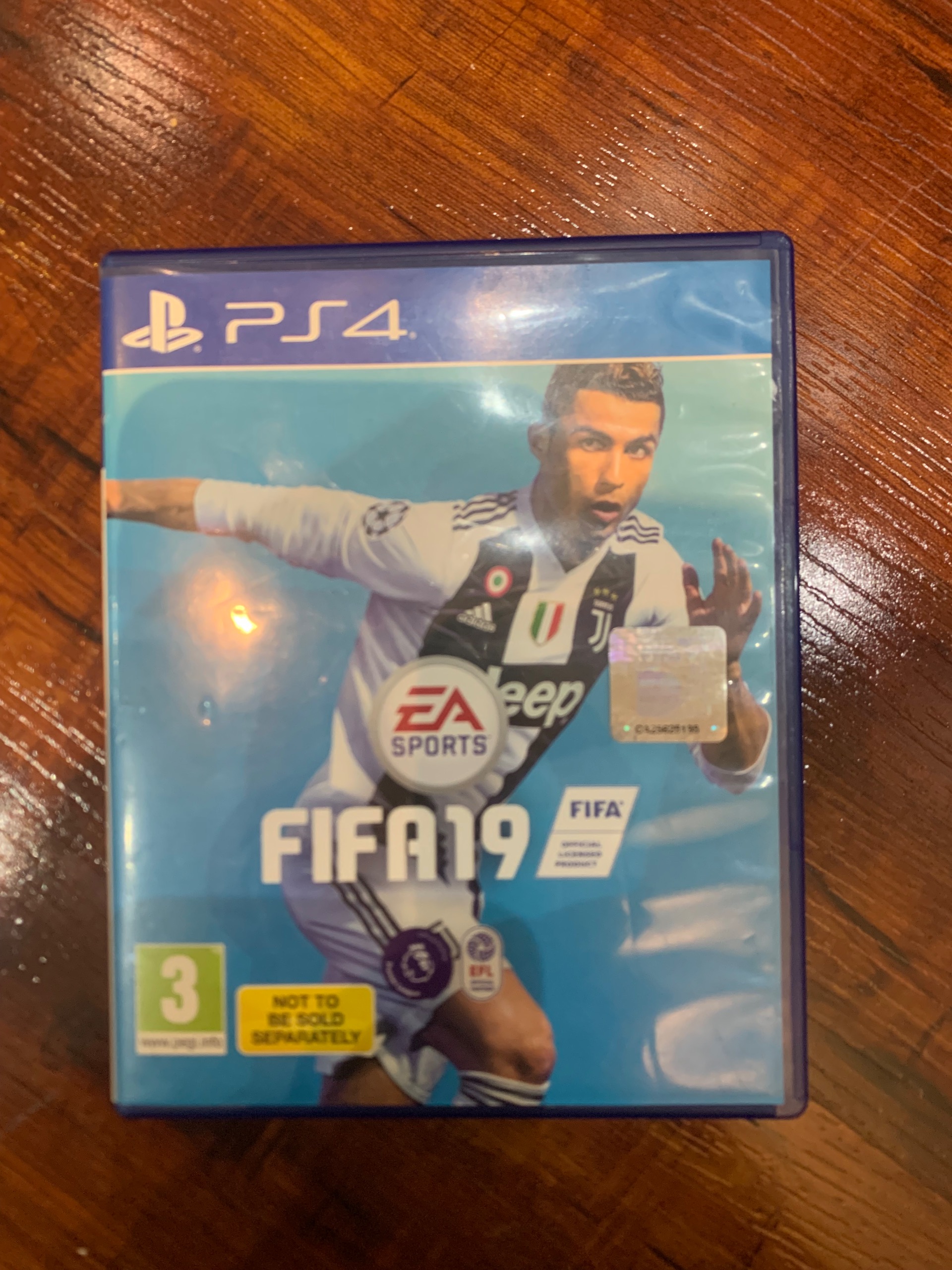 بازی FIFA 19 برای PS4