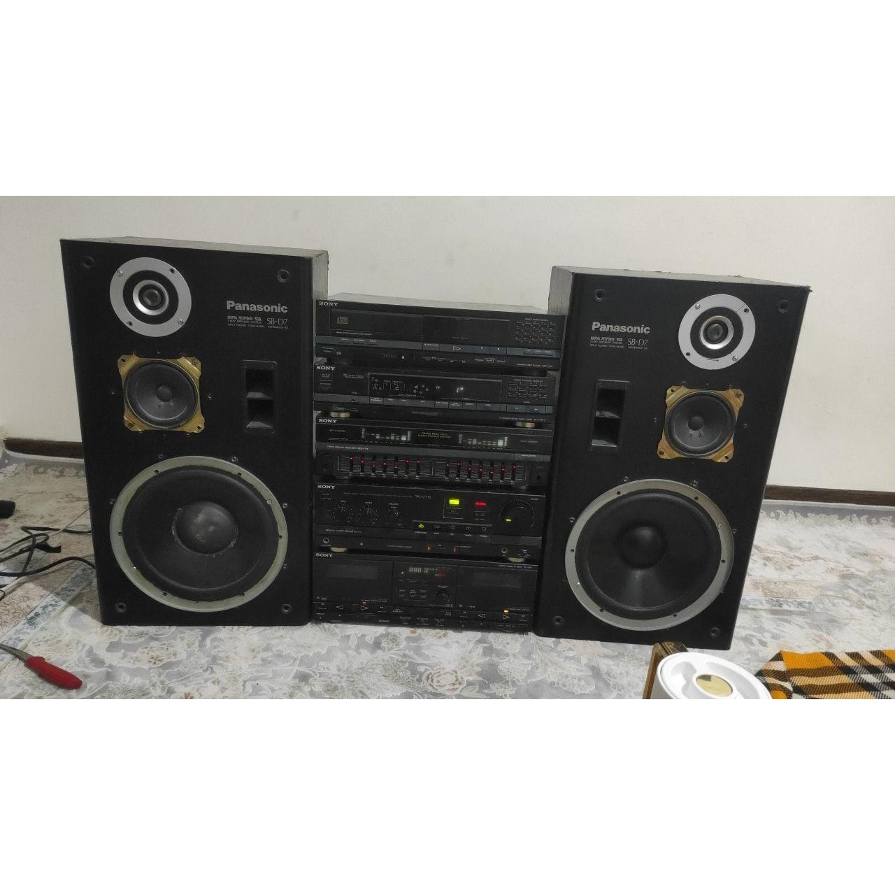 ضبط پنج طبقه سونی v-715