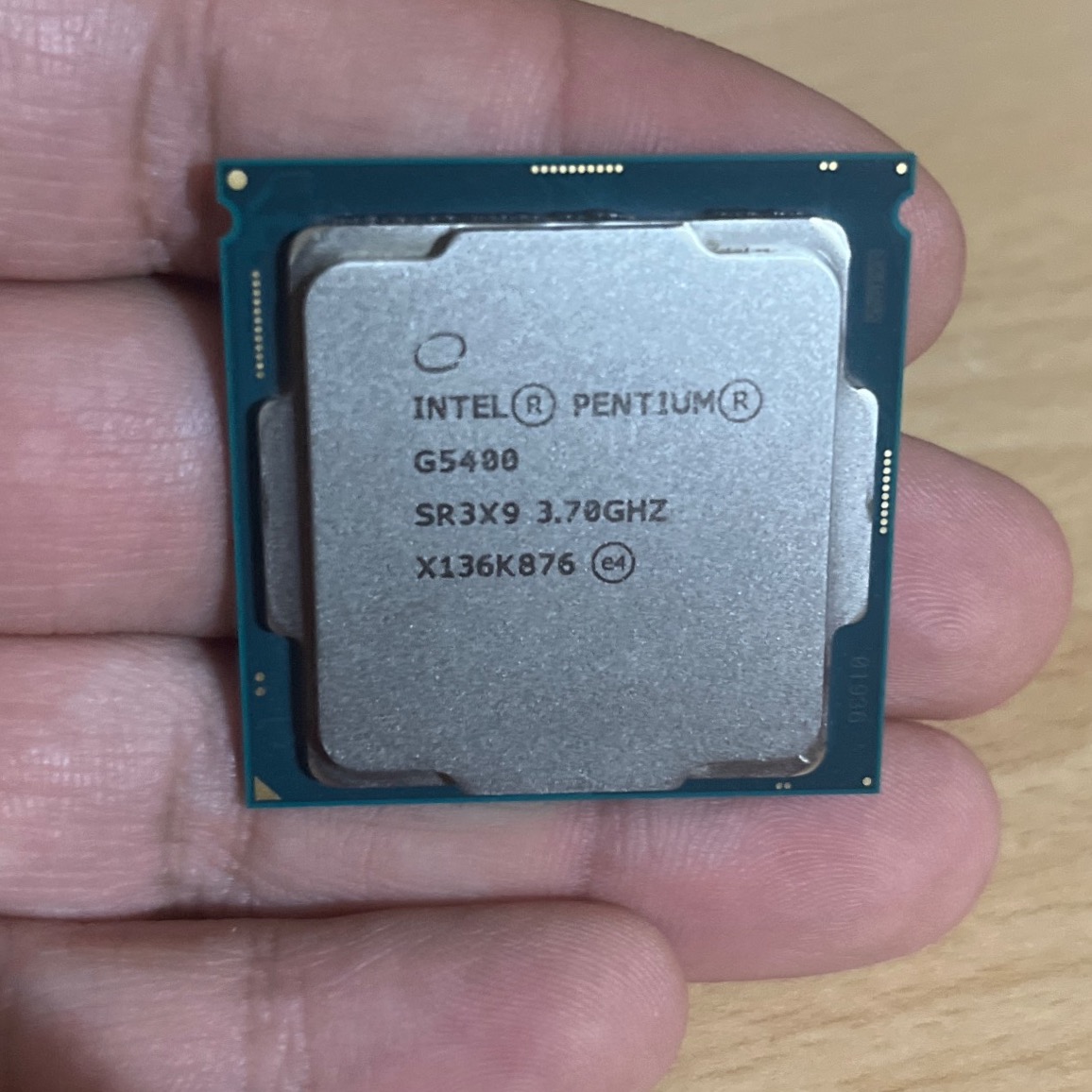 Cpu pentium G5400 نسل 8