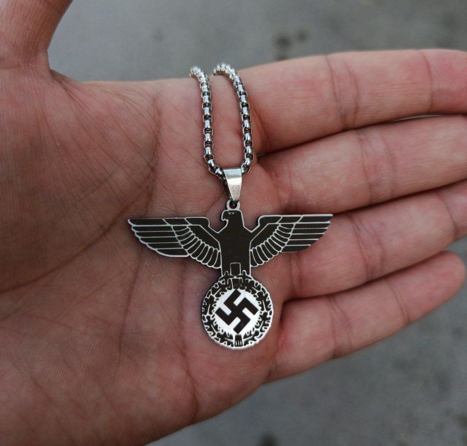گردنبند عقاب رایش آلمان نازی