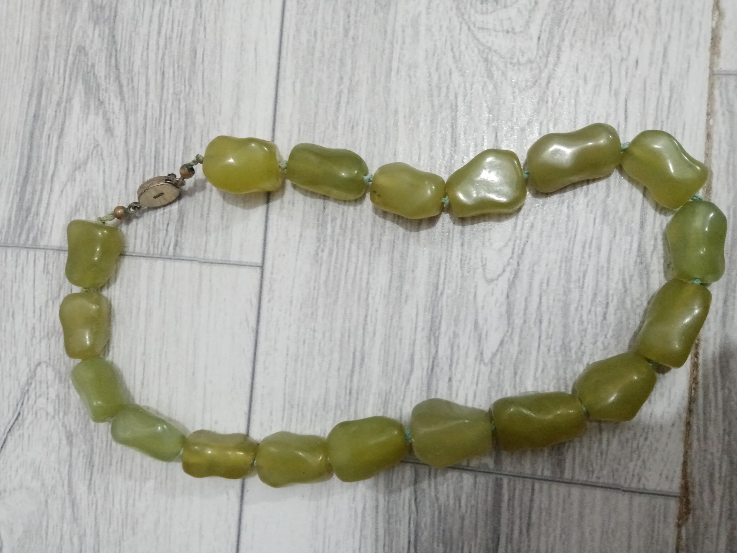 گردنبند یشم تراش خورده