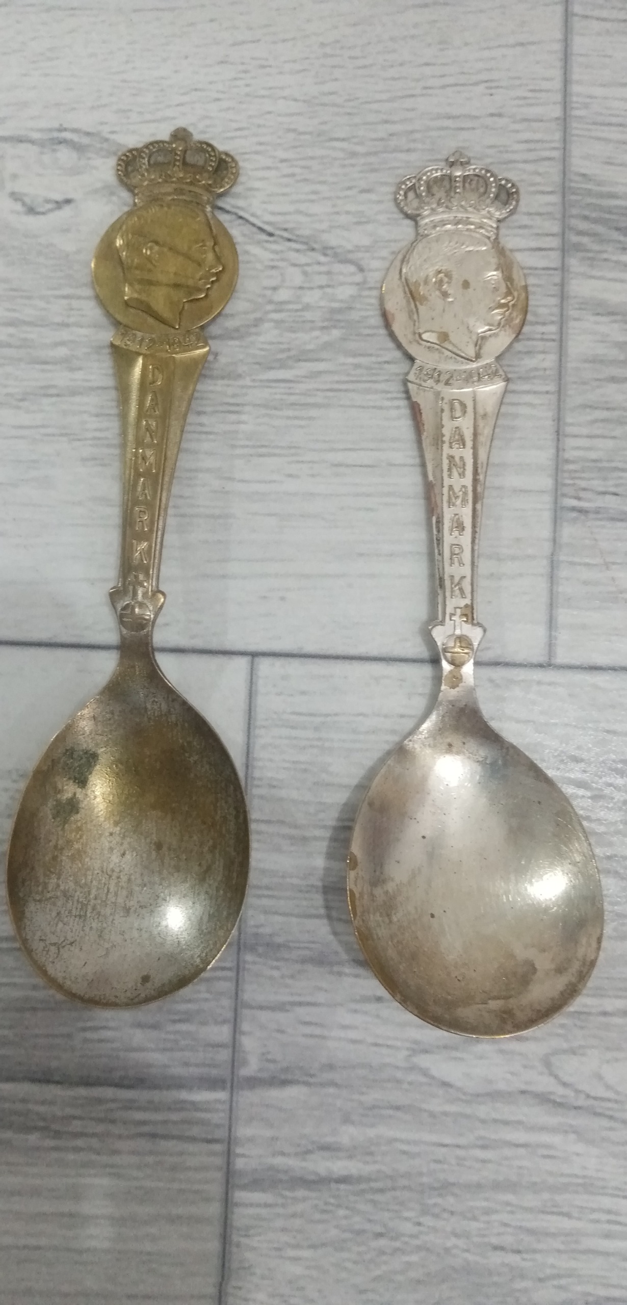 قاشق حک شده سلطنتی کریستیان دهم اصل روکش نقره