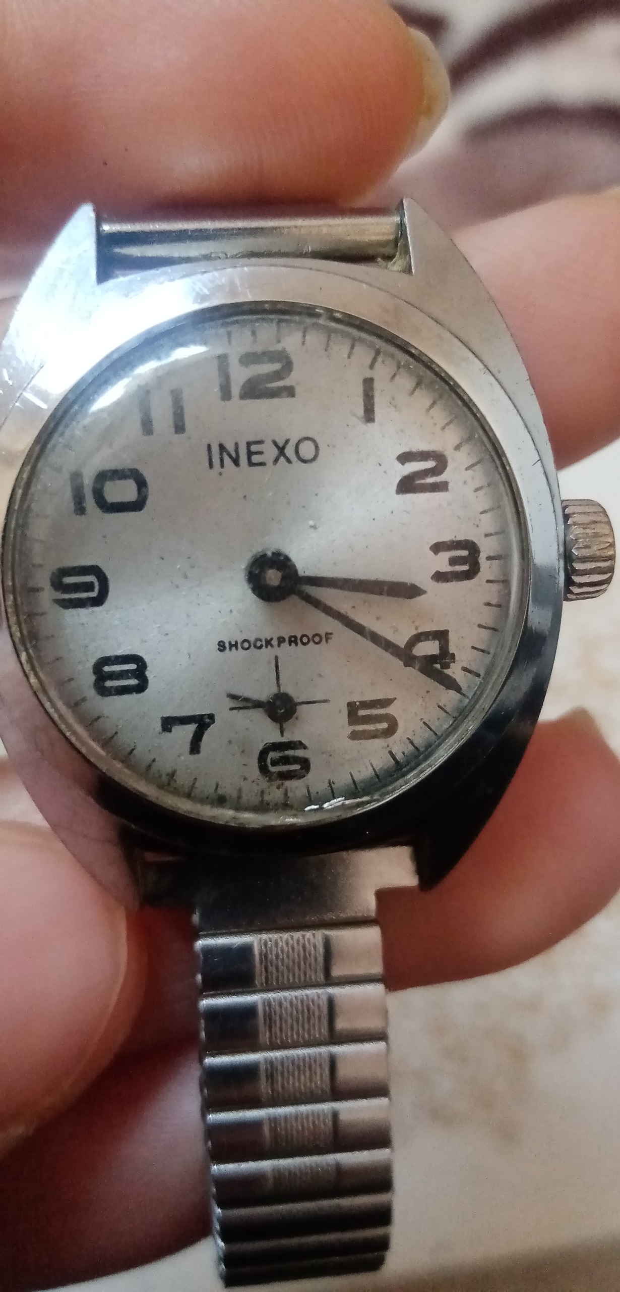 ساعت مچی قدیمی فرانسه برندlNEXO