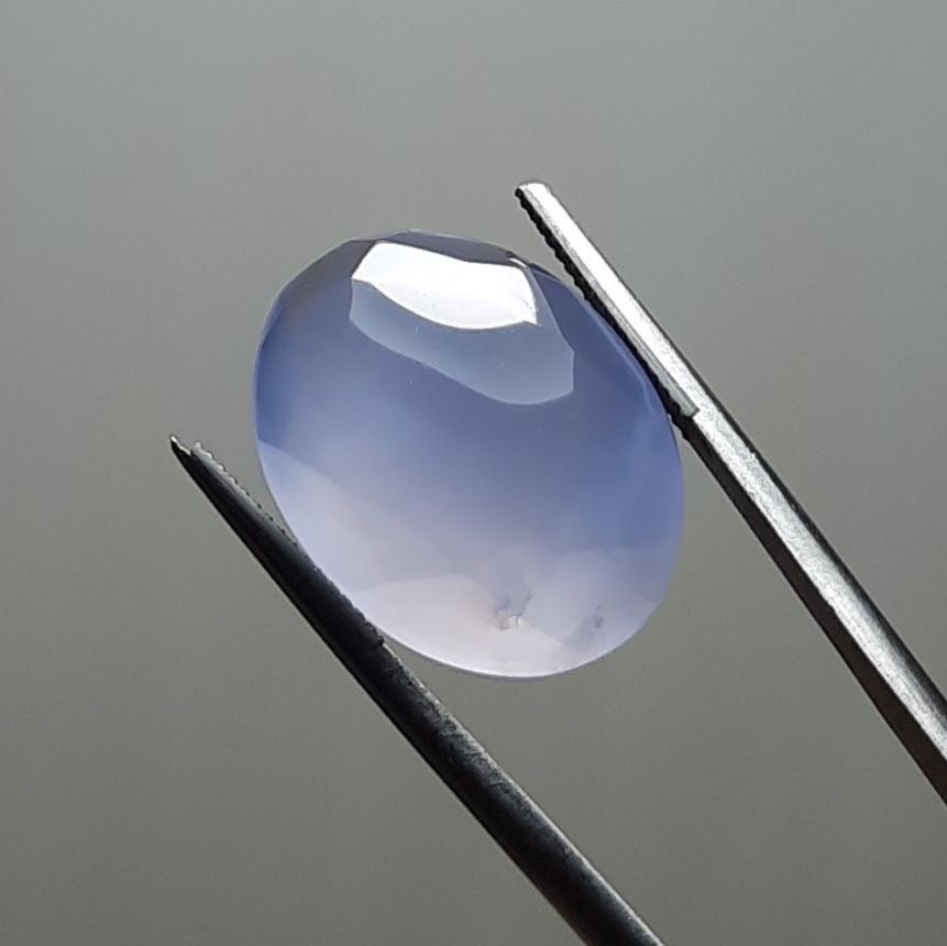 عقیق کبود سماوی الماس تراش اصل یمن با رنگ طبیعی