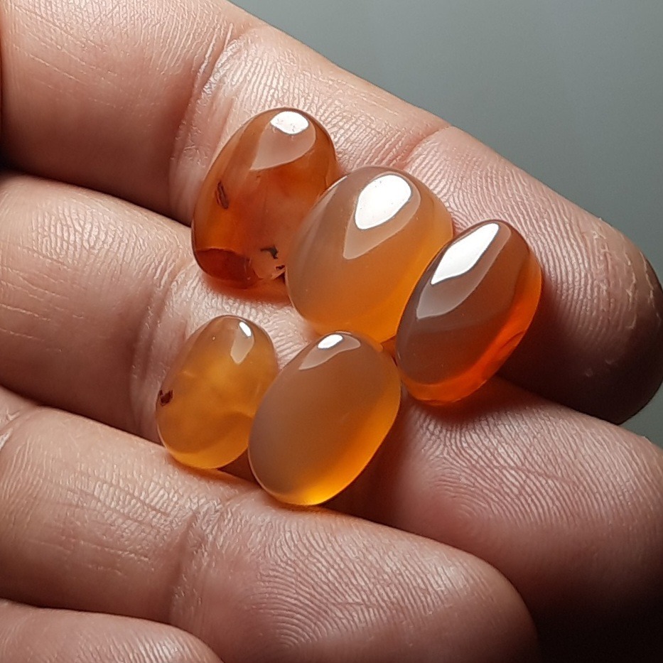 مجموعه عقیق اصل یمن با رنگ طبیعی بدون بهسازی