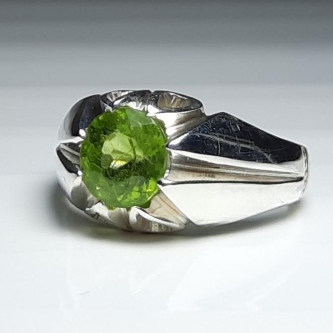 انگشتر نقره 925 زبرجد خوشرنگ طبیعی پاکستان