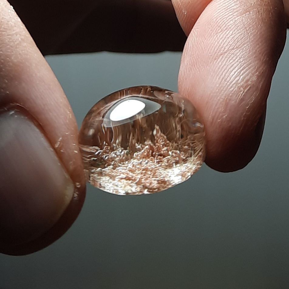 کوارتز فانتوم ( در خزه ای ) خوش نقش طبیعی معدنی