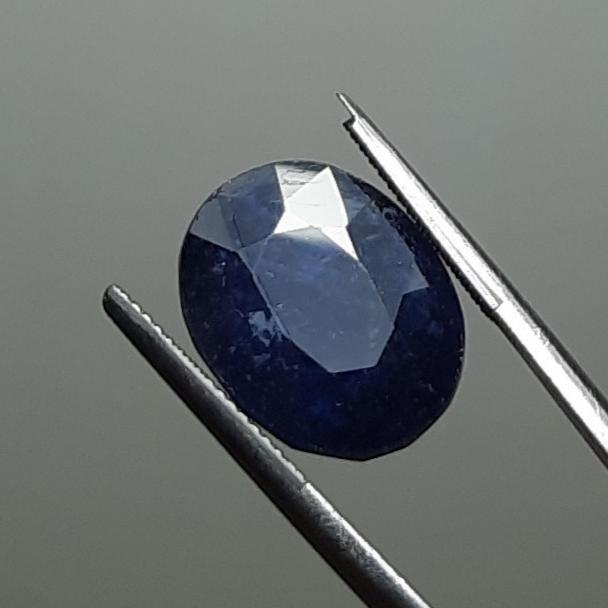 یاقوت کبود 14 قیراطی خوشرنگ اصل افریقا