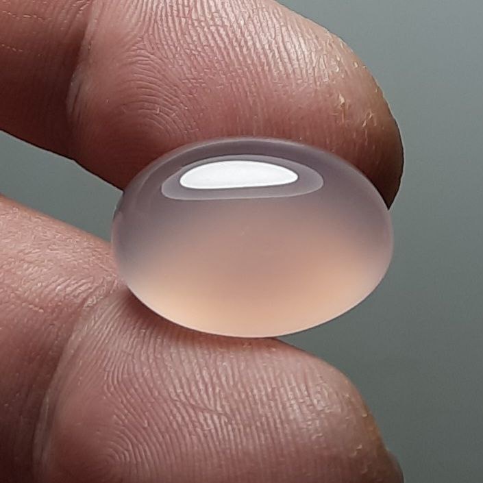 عقیق یاسی درشت خوشرنگ آبدار اصل معدنی