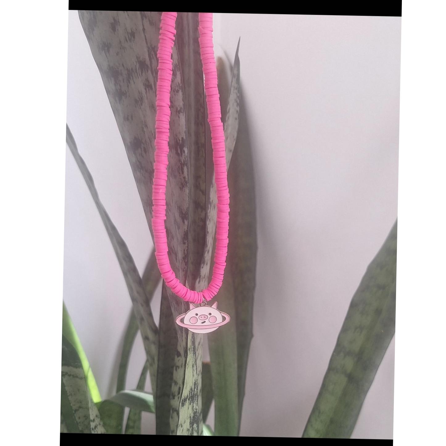 گردنبند خوکی رنگ سرخابی