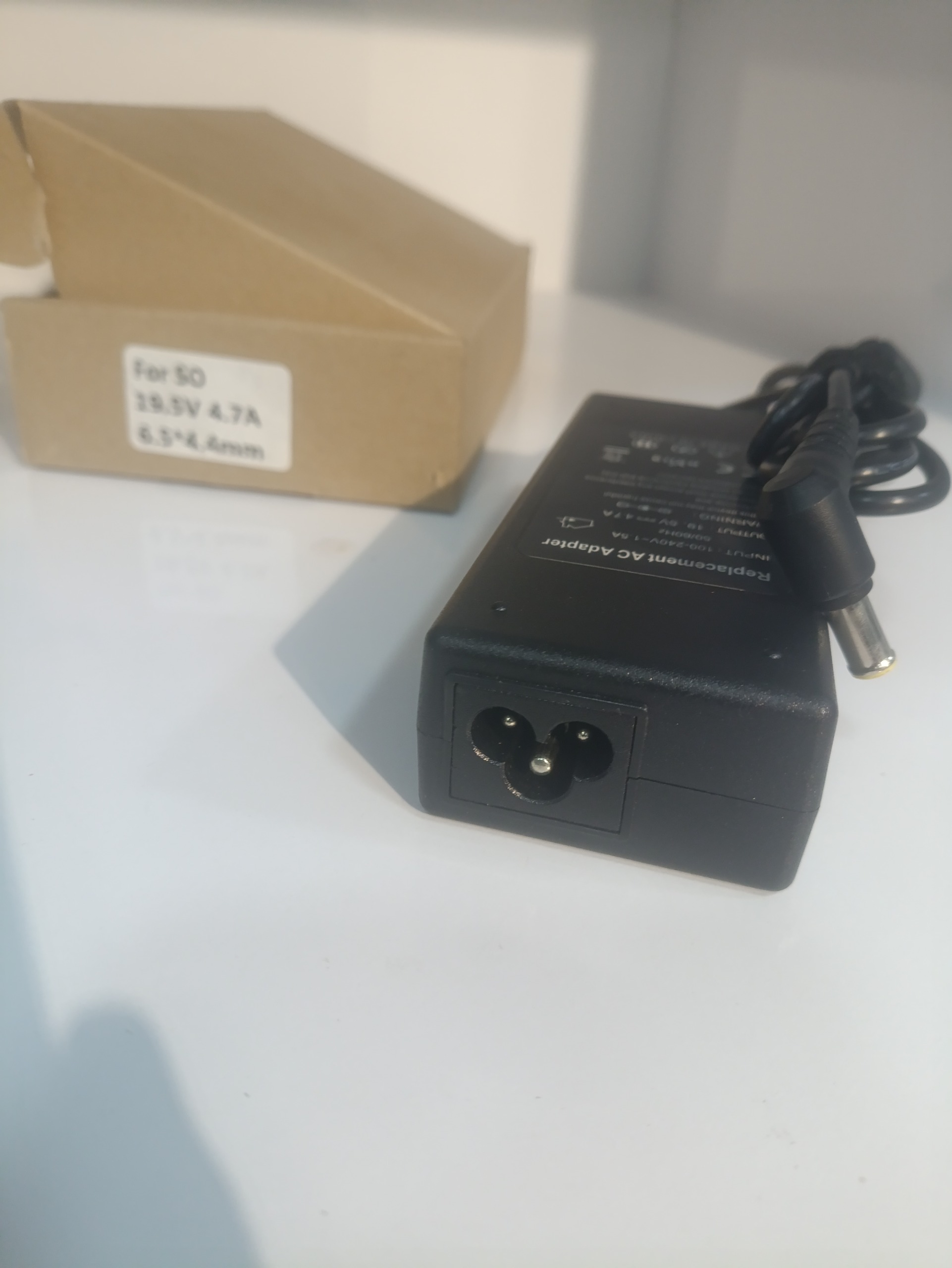 شارژر لپ تاپ سونی (19.5v 4.7a)
