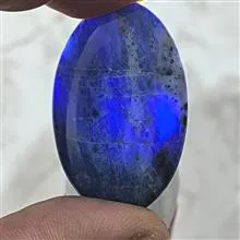 نگین