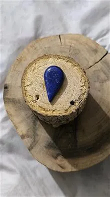 نگین