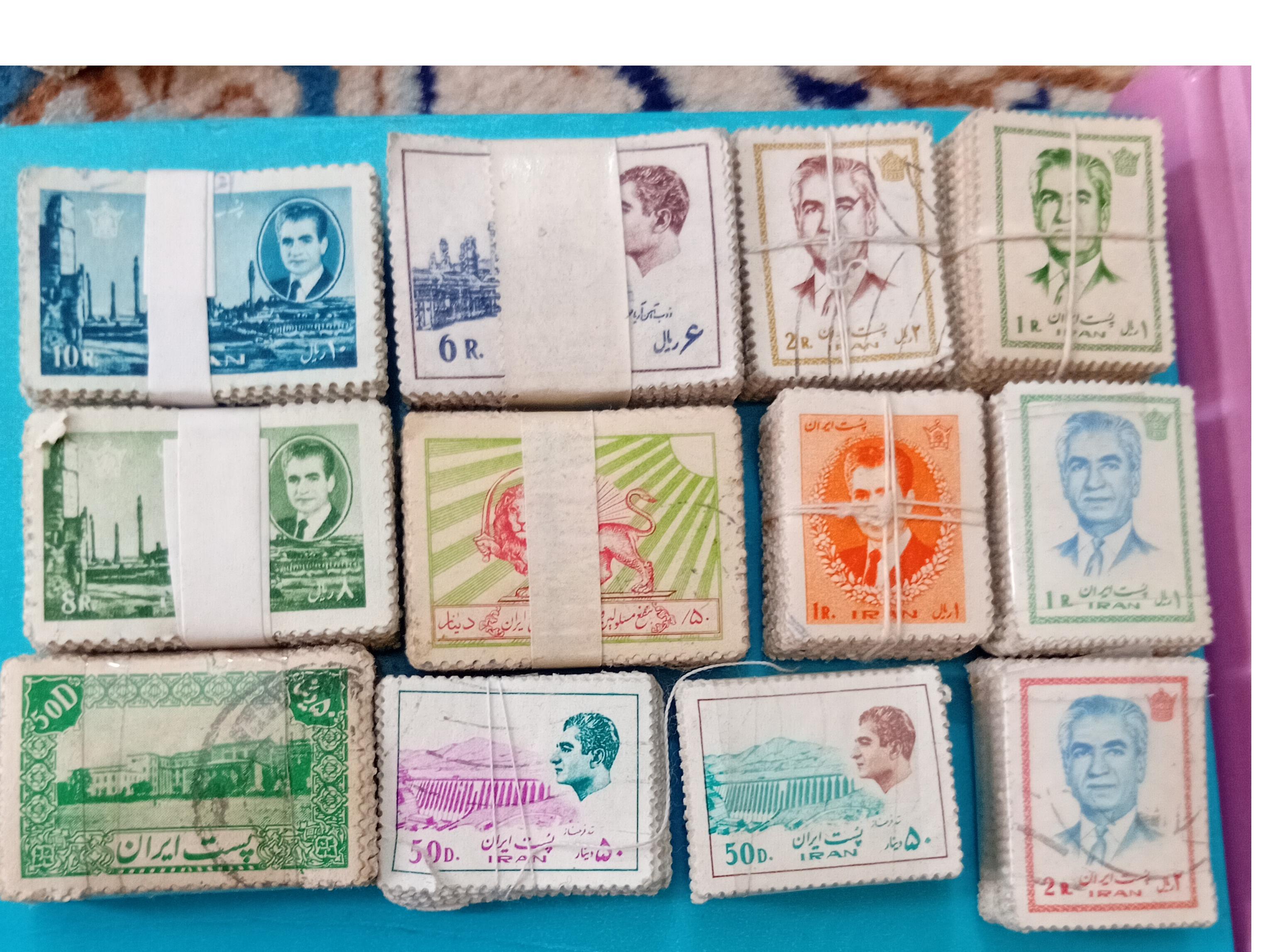 12 بسته پستی 100 عددی شاه پهلوی غیر تکراری