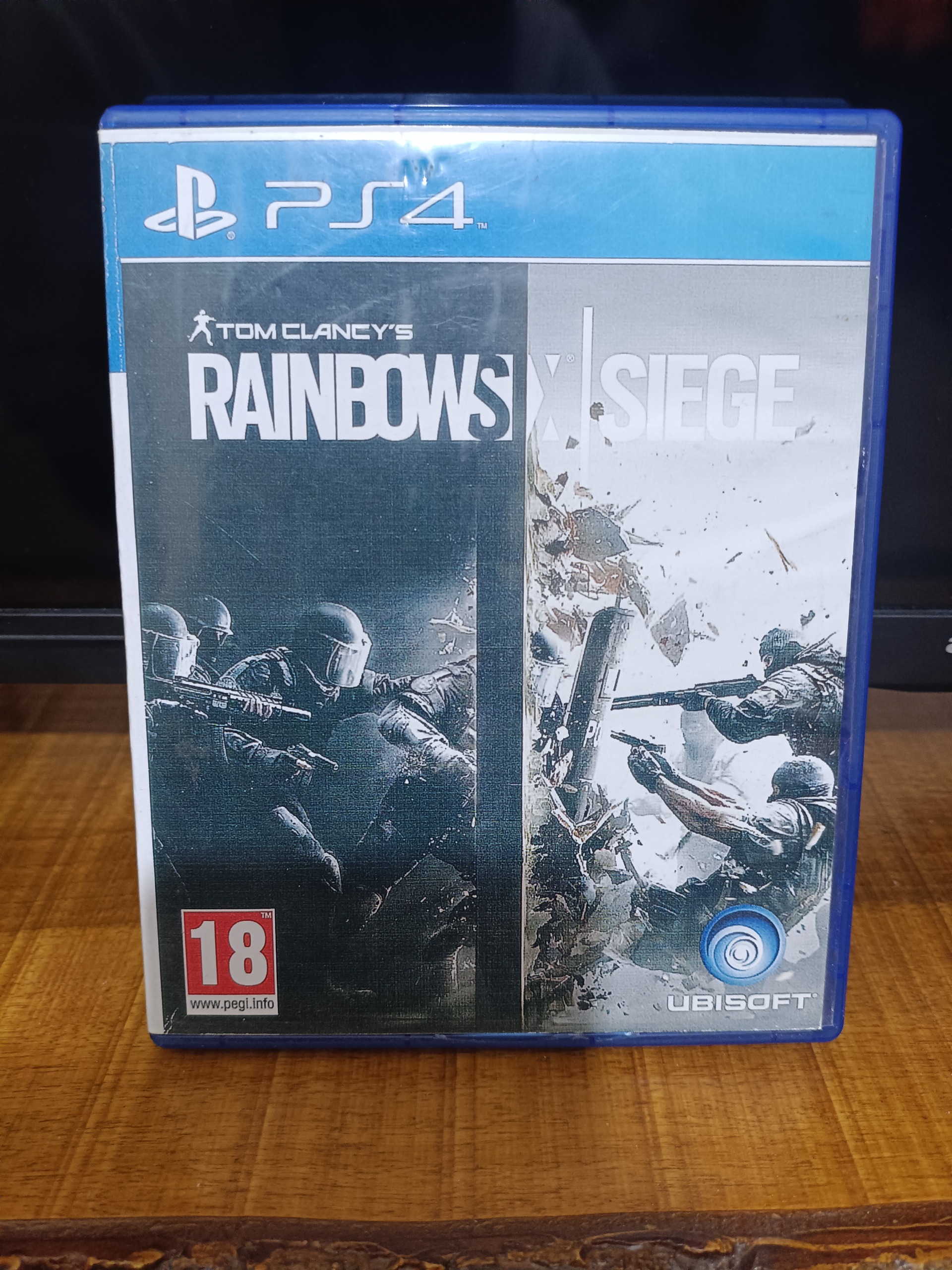 بازی RAINBOWS X SIEGE مخصوص ps4 مشابه نو