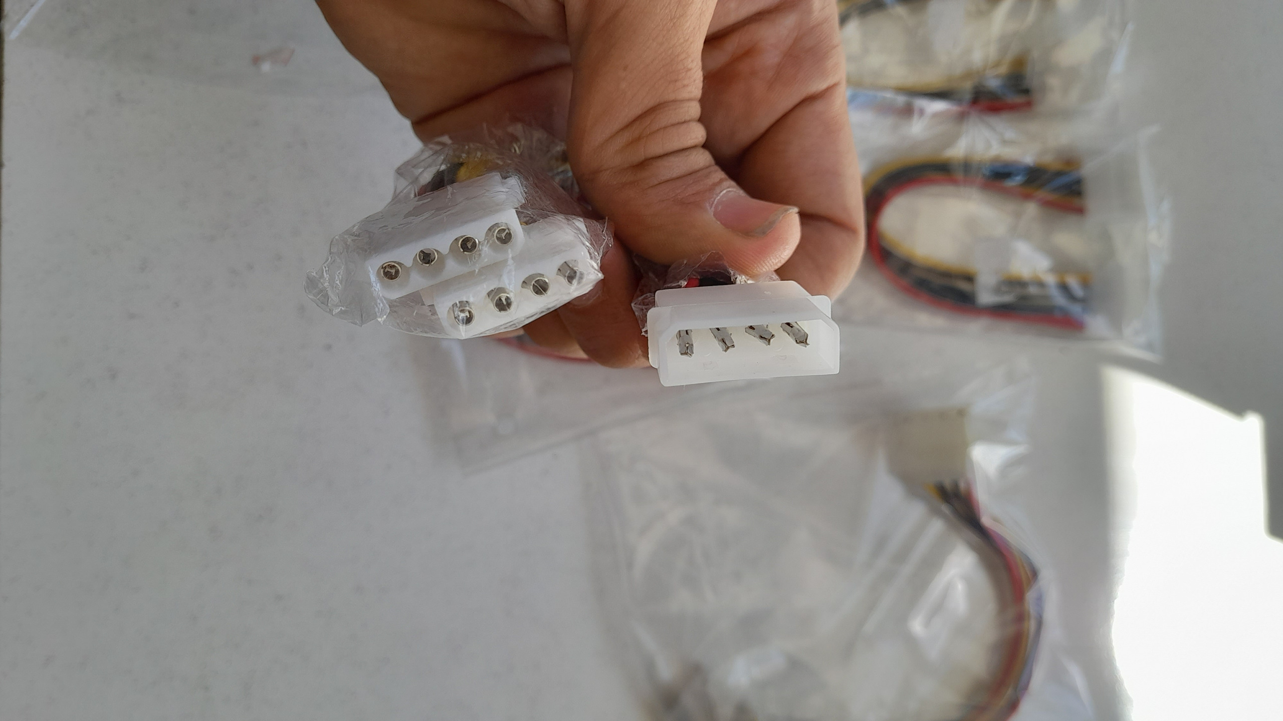 کابل افزایش 1 به 2 برق IDE پاوربسته4 عددی
