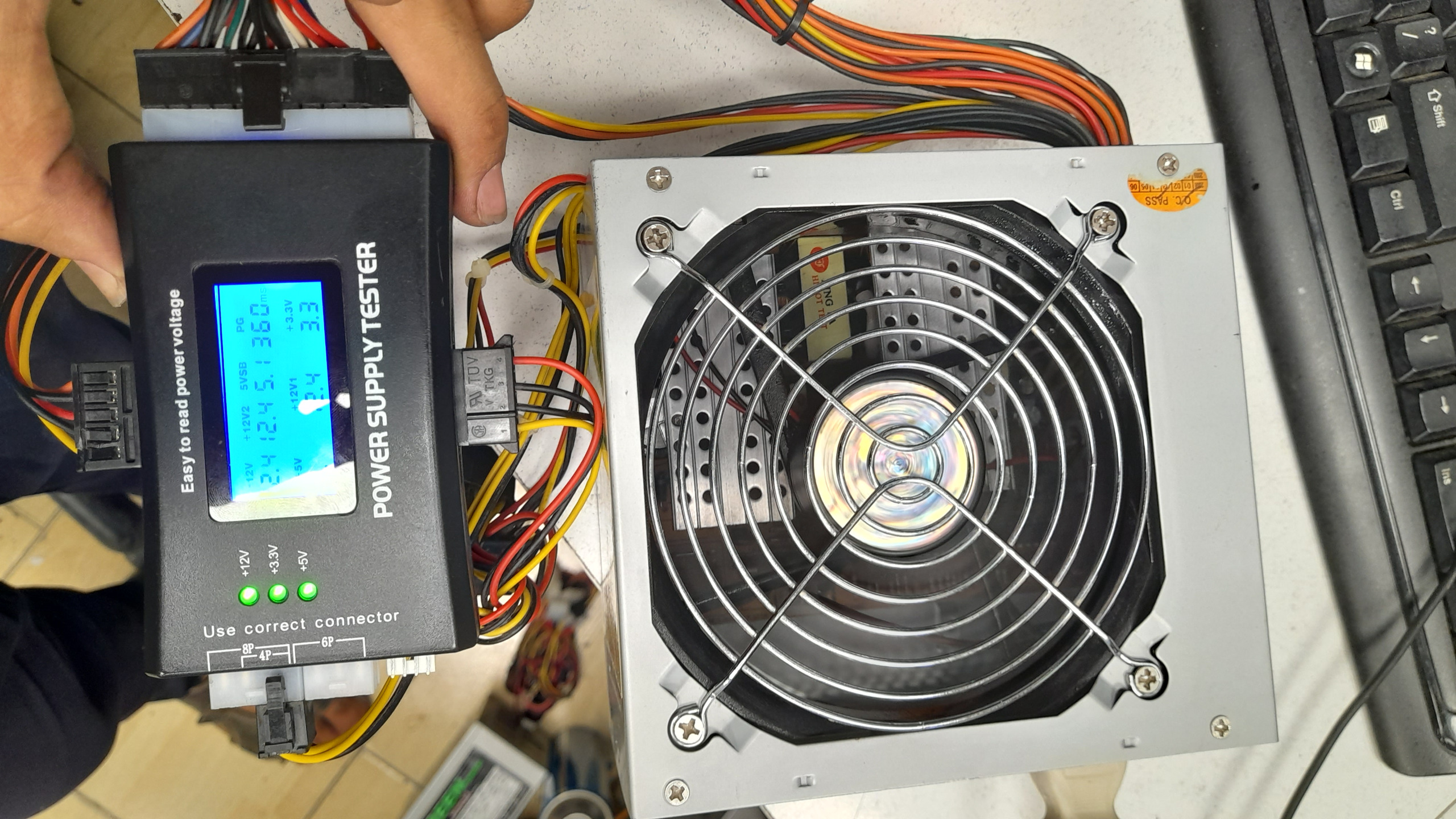 پاور فن بزرگ p4 atx 550 wat 24 pin