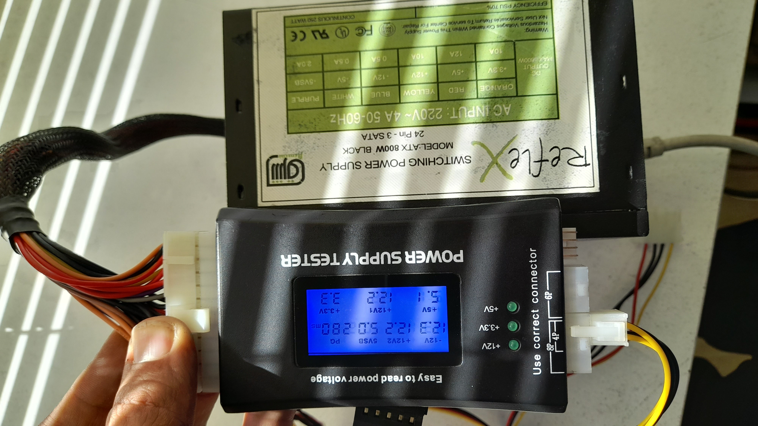 پاور فن بزرگ رفلکس مدل atx800w