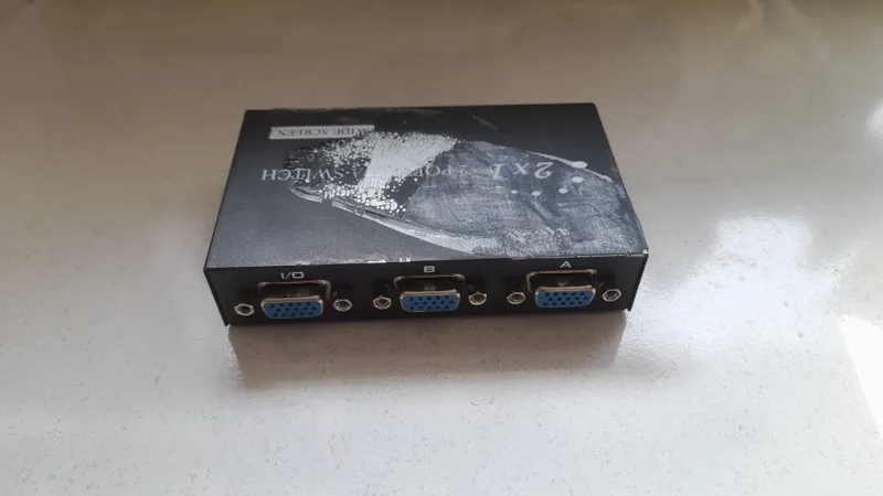 سوییچ VGA دو پورت مدل VGA-15-2