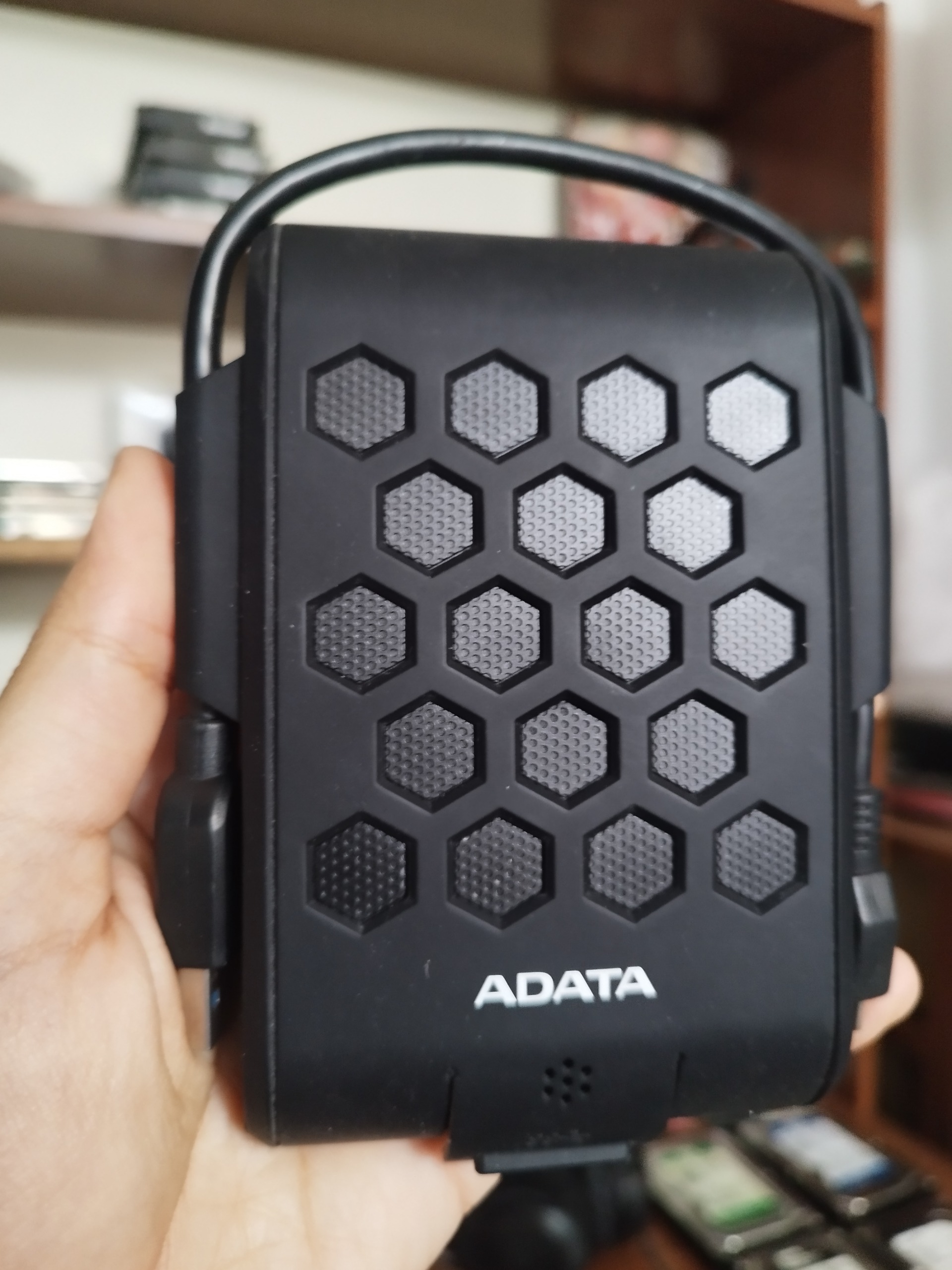 هارد 2 ترا adata اکسترنال تمیز