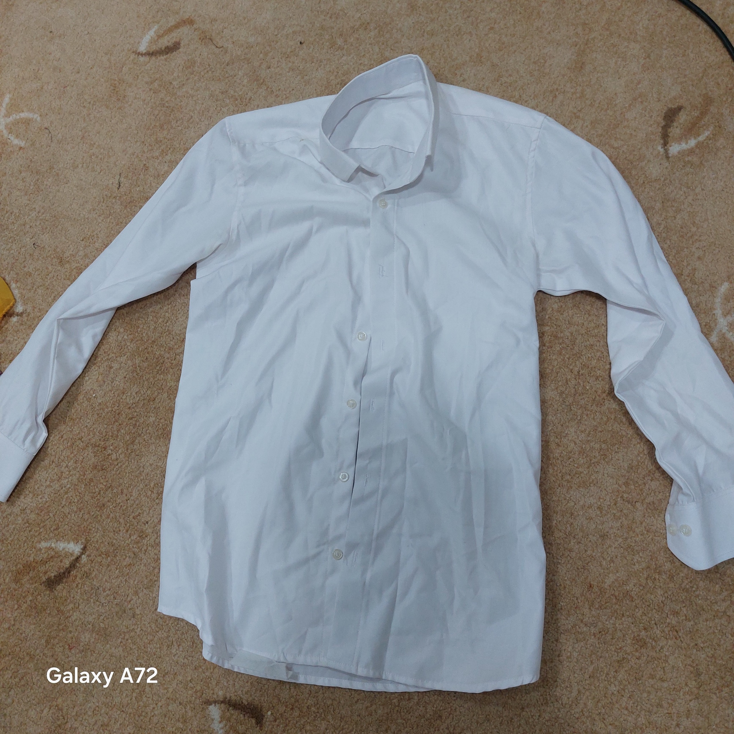پیراهن سفید رسمی