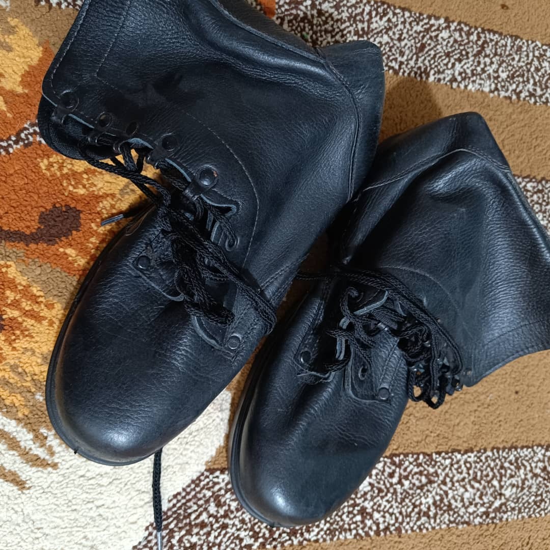 پوتین آکبند سایز 43