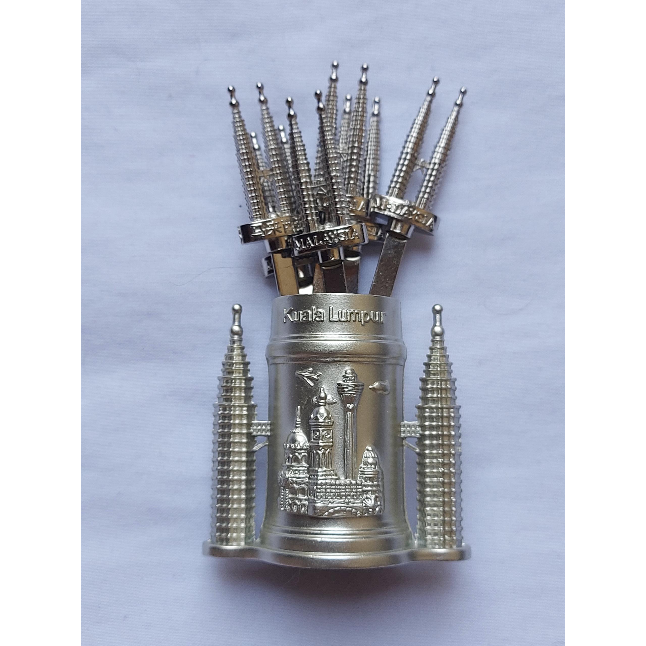 چنگال ویترینی و اردو خوری ساخت مالزی