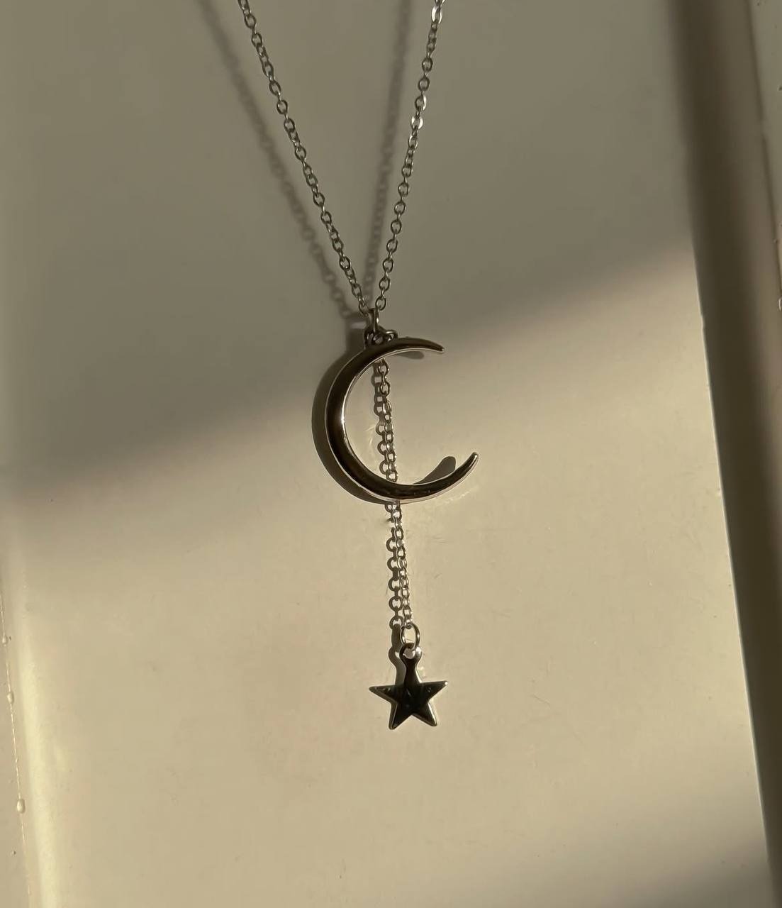 گردنبند ماه و ستاره