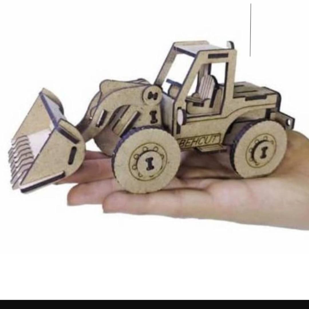 ماکت چوبی لودر