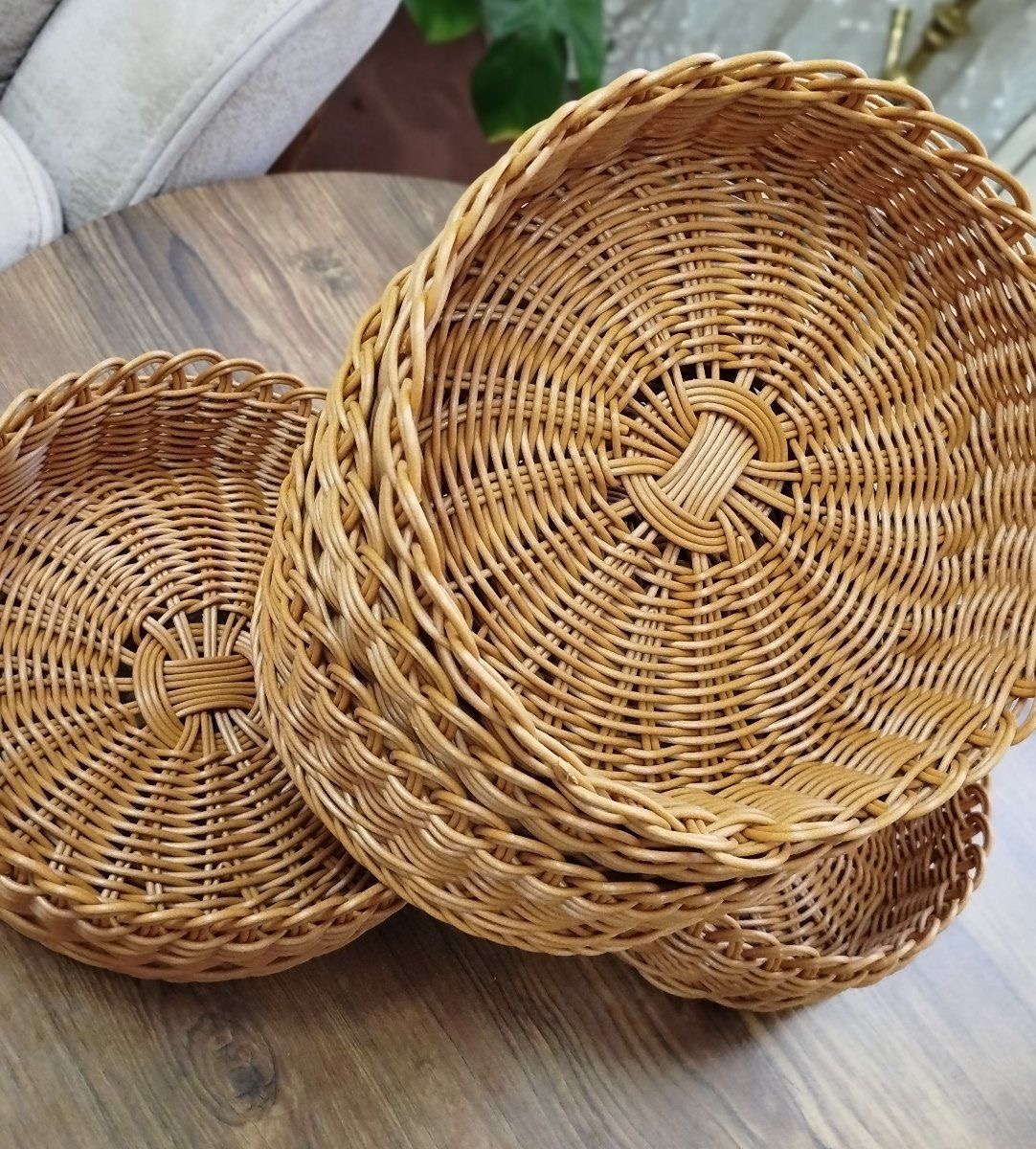 سبد حصیری جای نان
