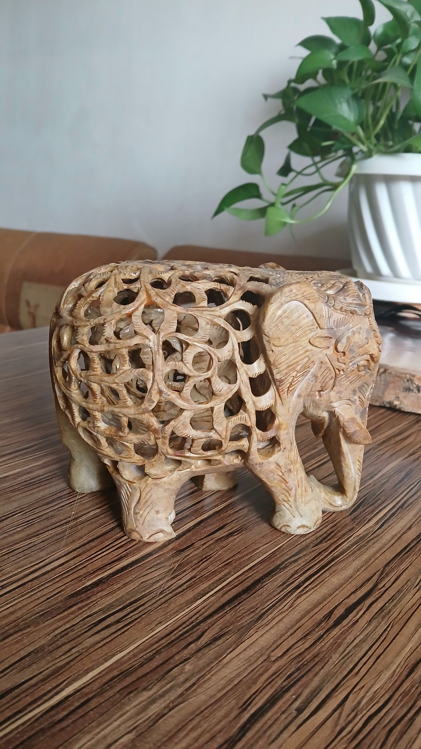 3عدد در هم بدونه ترک خوردگی یا چسب کاری شده