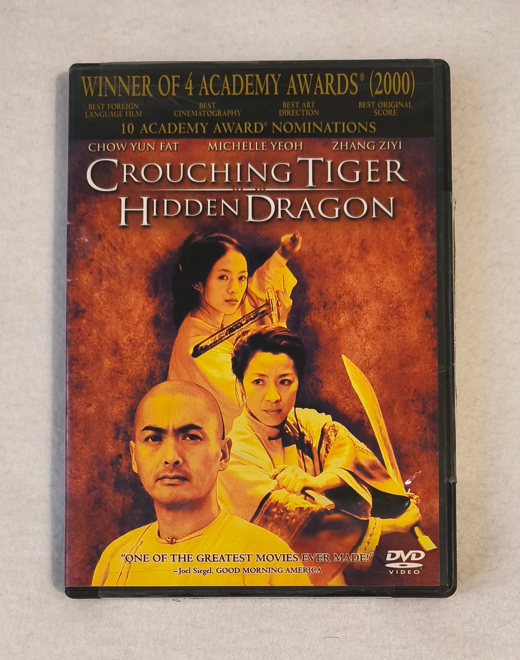 فیلم ...CROUCHING TIGER اورجینال ( توضیح دارد )
