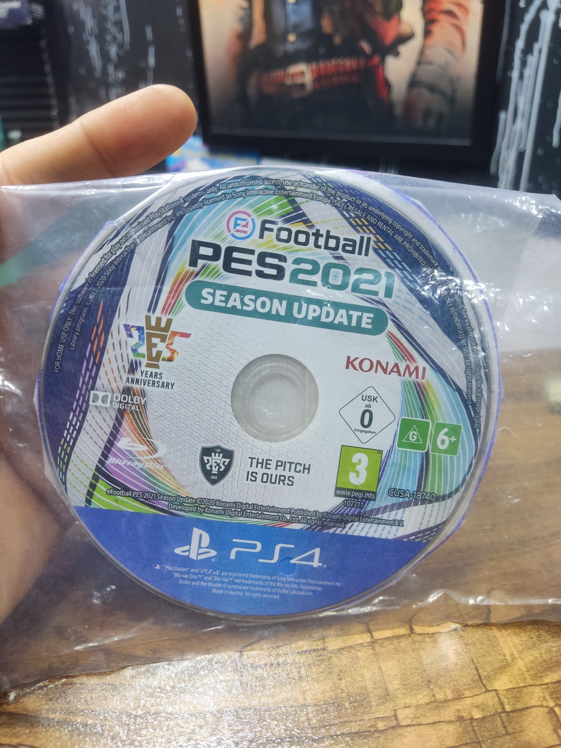  دیسک بازی pes2021 کنسول پلی استیشن 4و 5 بدون قاب