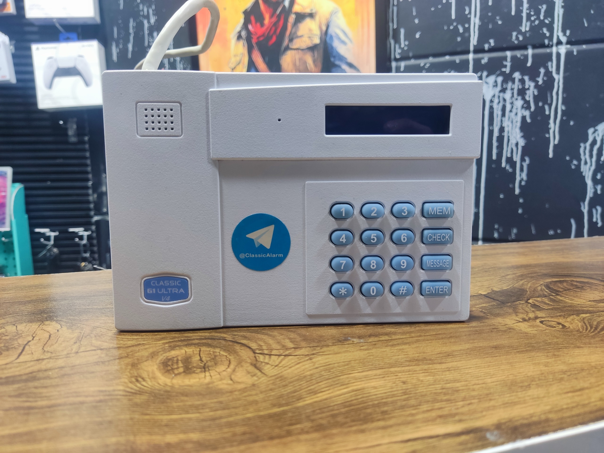 دزدگیر در حد آک نونو z4 ultra