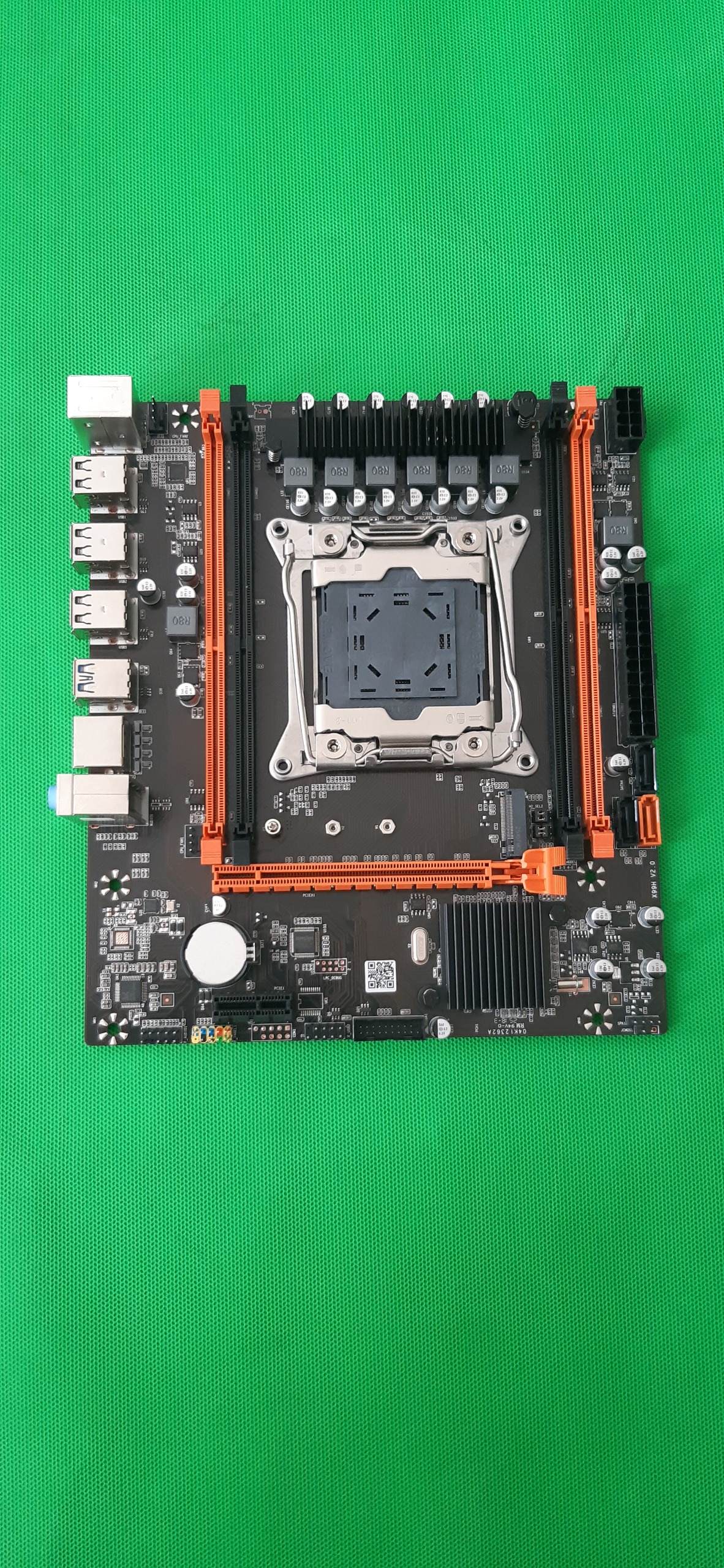 X99 با پشتیبانی رم DDR4 و NVMe M.2