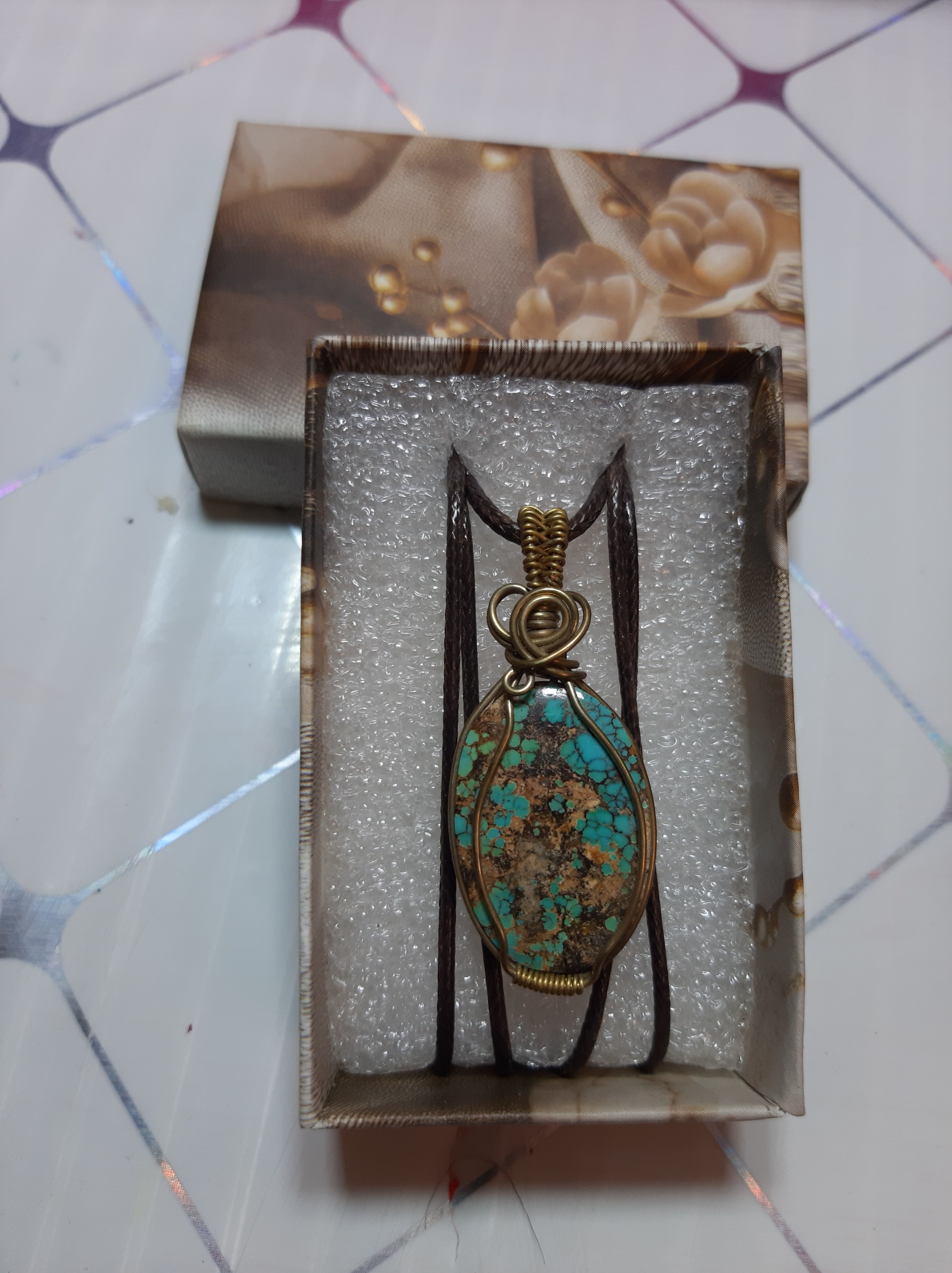 گردن آویزه فیروزه نیشابوری اصل