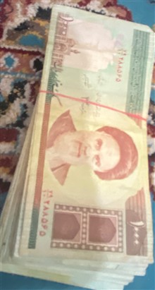 100