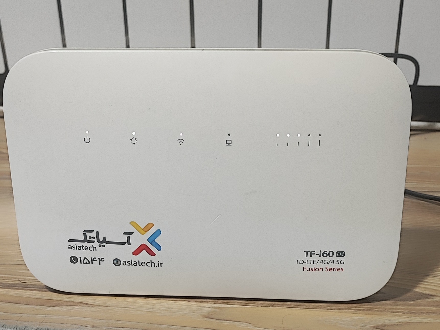 مودم نو پرسرعتH1 TD LTE سیمکارت خور در حد آکبند