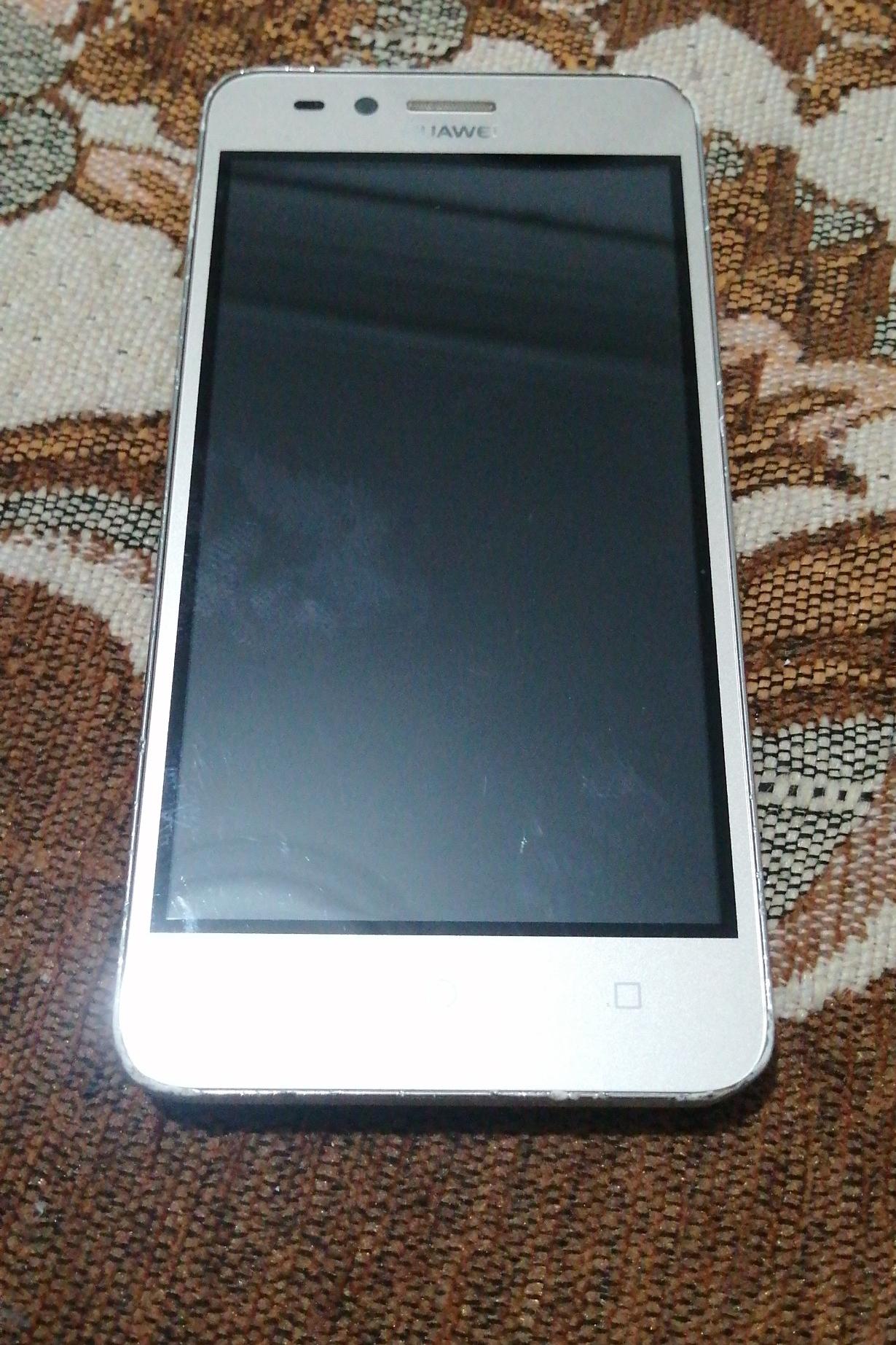 ال سی دی هواوی سالم