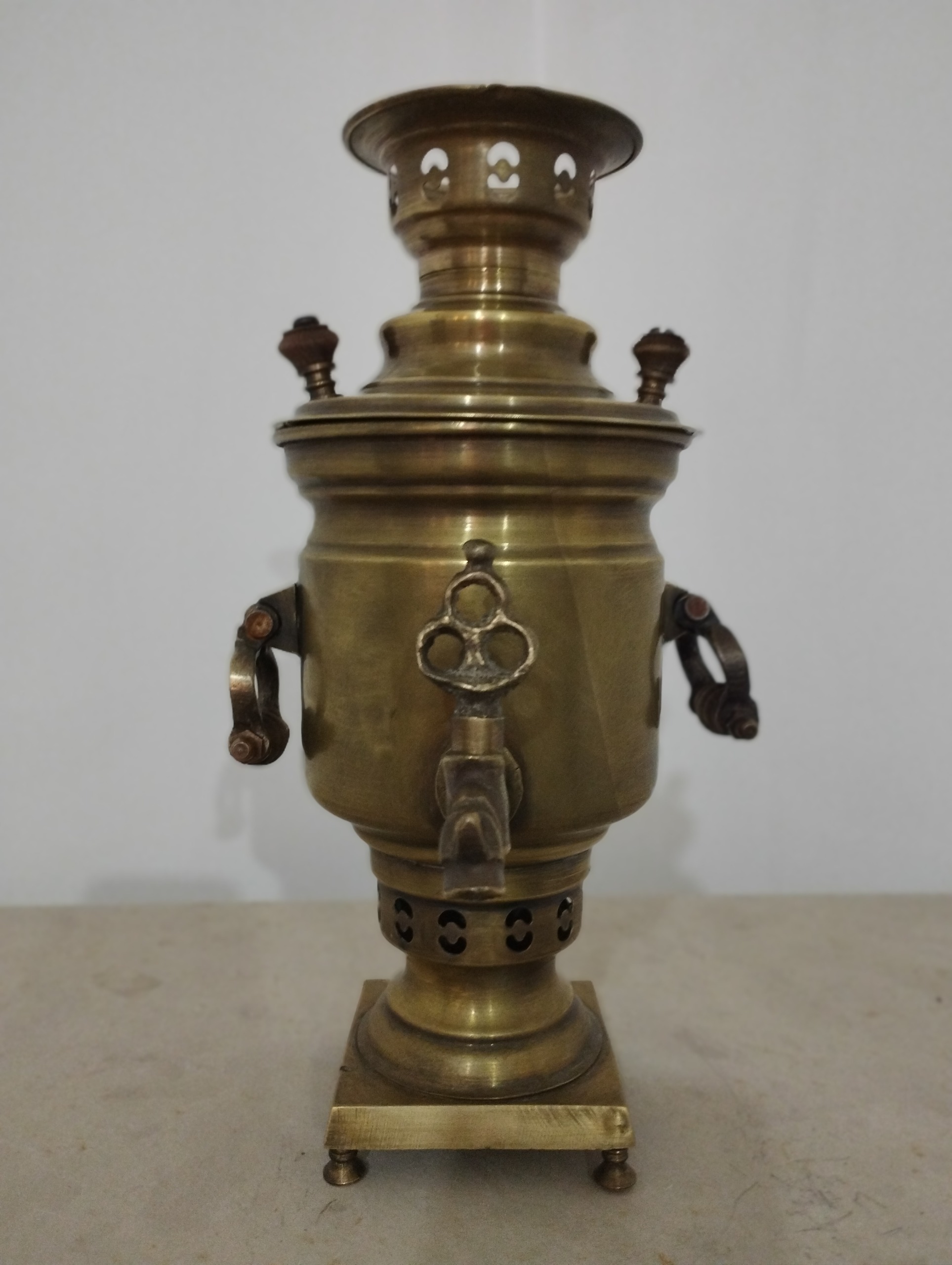 سماور ذغالی قدیمی