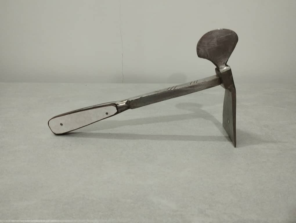 تیشه قدیمی زنجانی