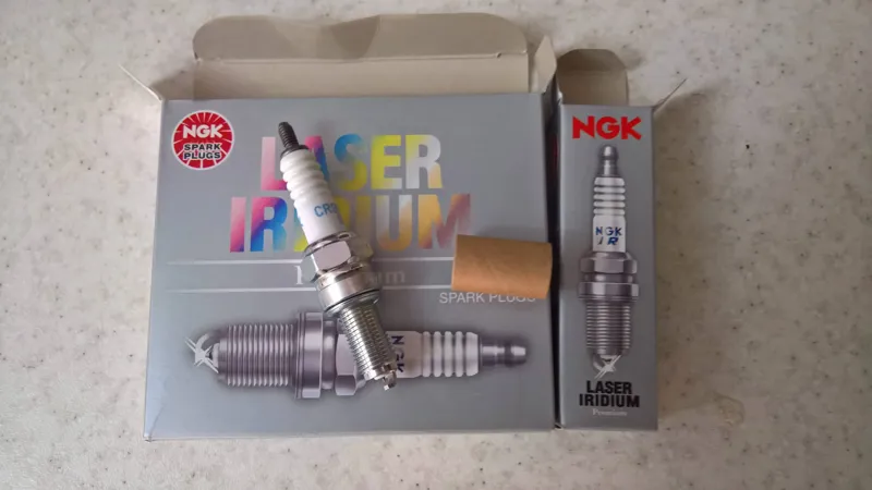شمع برند NGK سوزوکی GSX 1000_S موجود شد