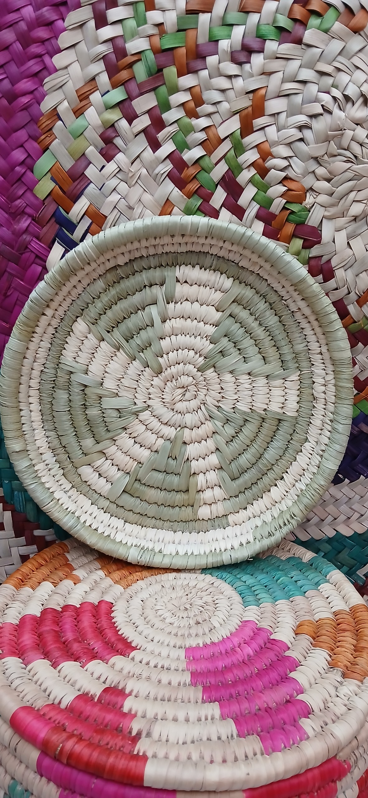 دیوارکوب حصیری وجا میوه ای