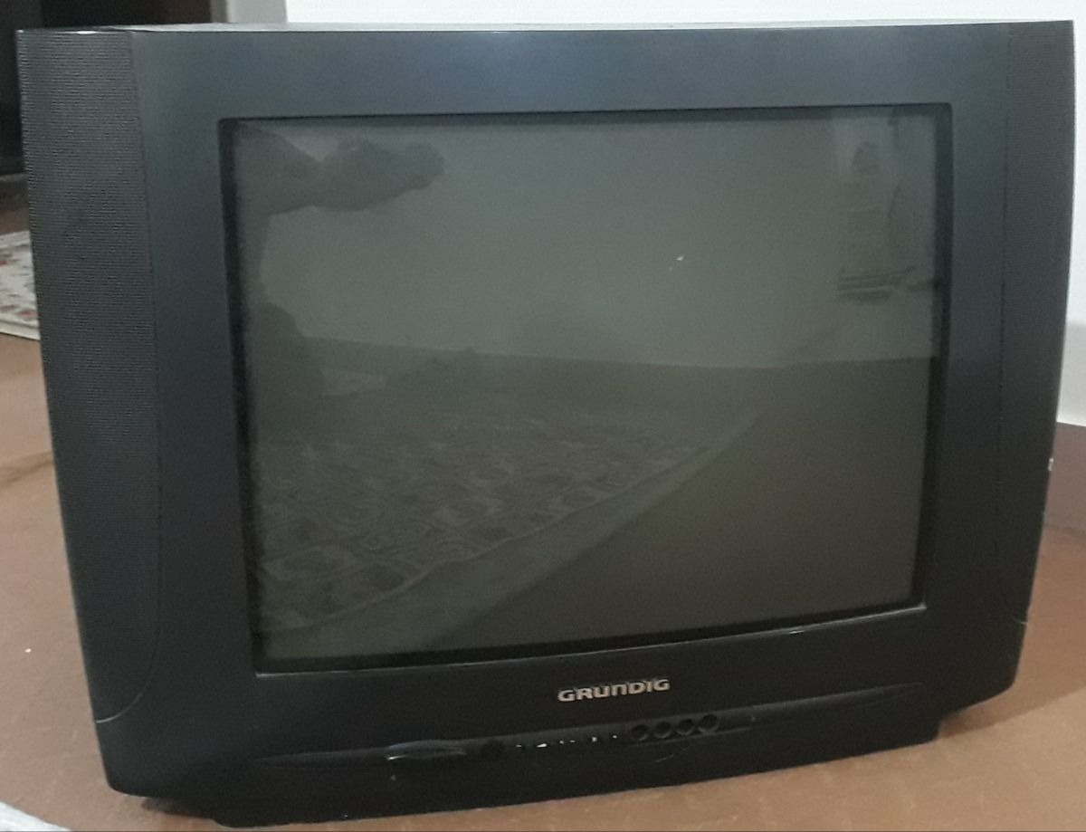 تلویزیون رنگی Pars Grundig