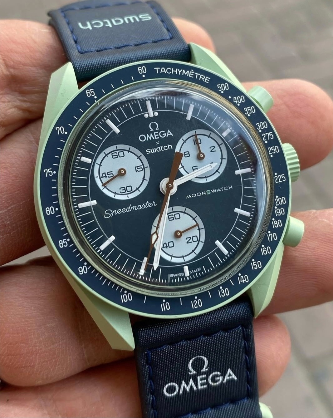 ساعت مچی سواچ مدل Swatch Mission On Earth