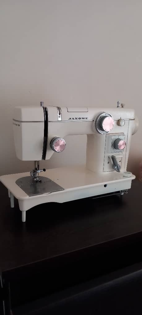 چرخ خیاطی ژانومه مدل 802 اصل ژاپن