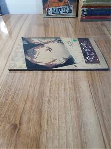 این