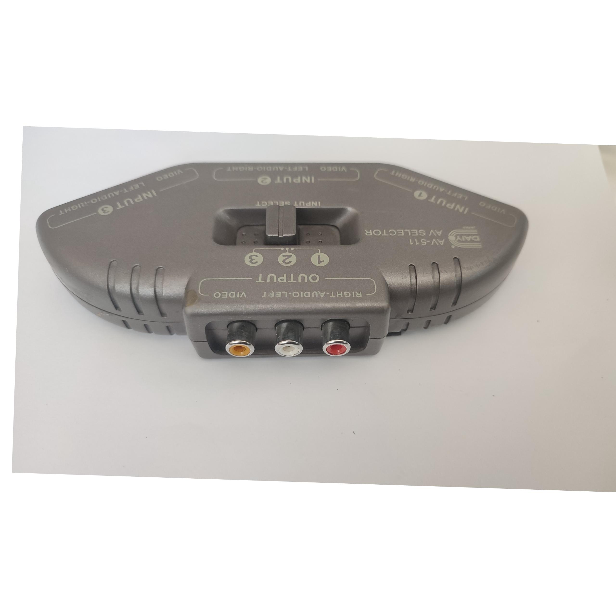تبدیل 3به 1 تصویر و صدا AV-511 ژاپنی برند DAIy