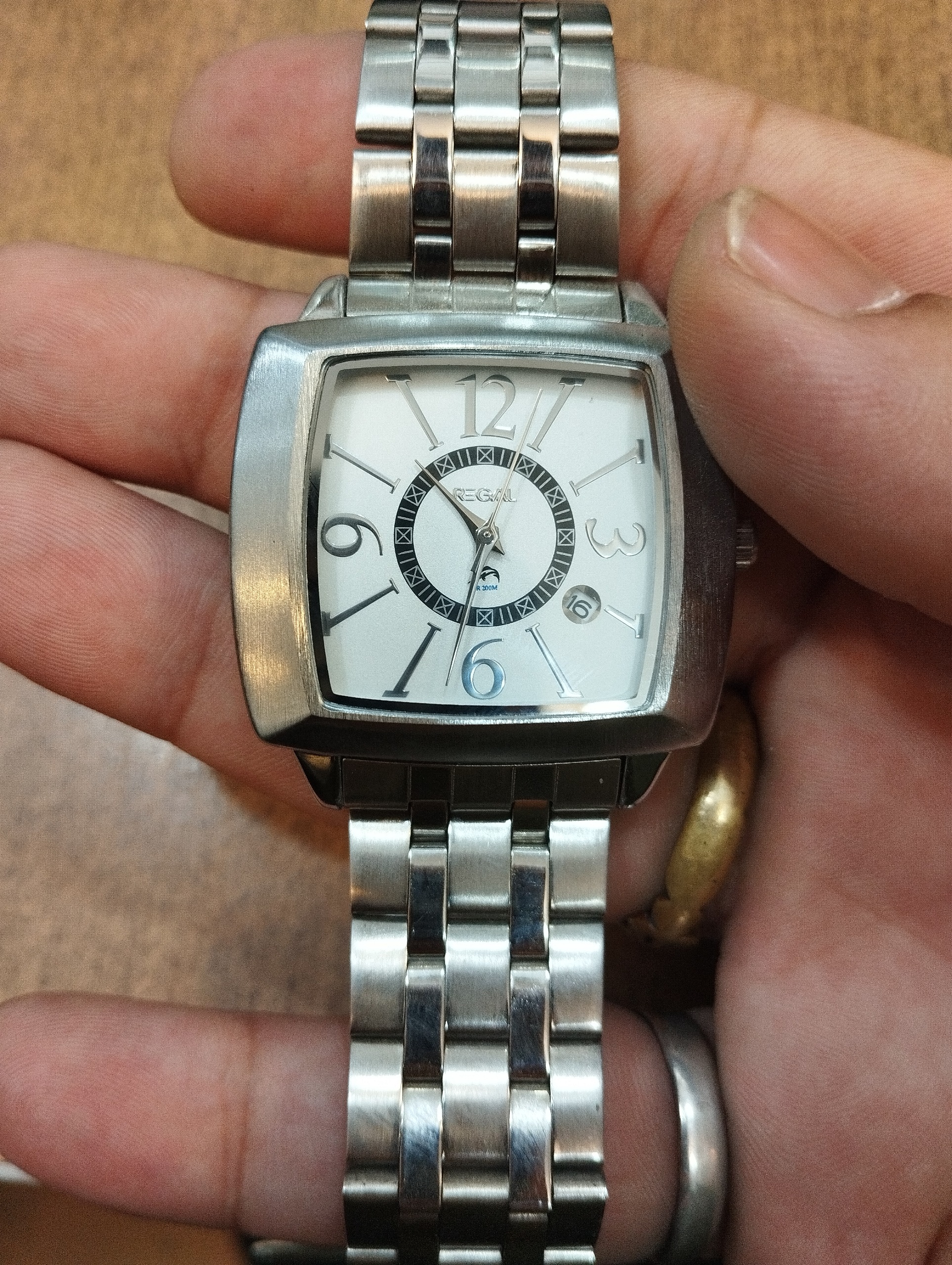 ساعت رگال موتور ژاپن به شرط اصلی