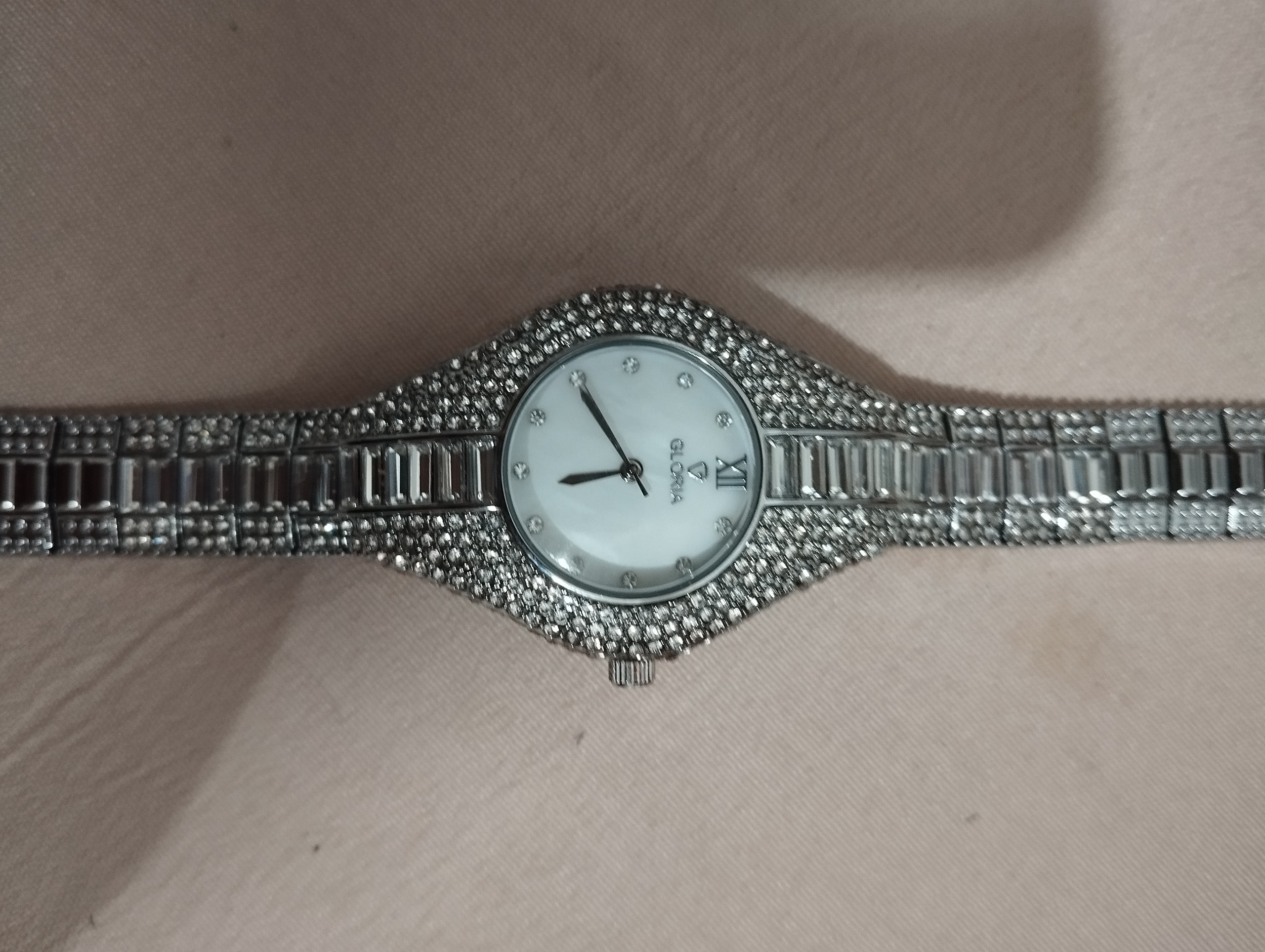 ساعت گلوریا موتور ژاپن فول نگین